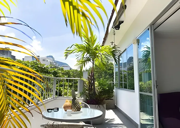 Linda Cobertura Com 2 Quartos E Vista No Cristo Redentor Para Alugar Em Ipanema